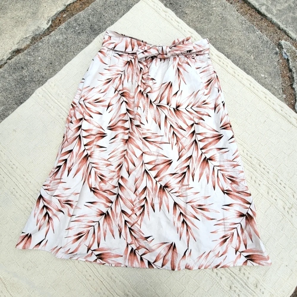 Ann Taylor Tie-Waist Linen Blend Midi Skirt Palm Leaf Print size L Maroon Ivory